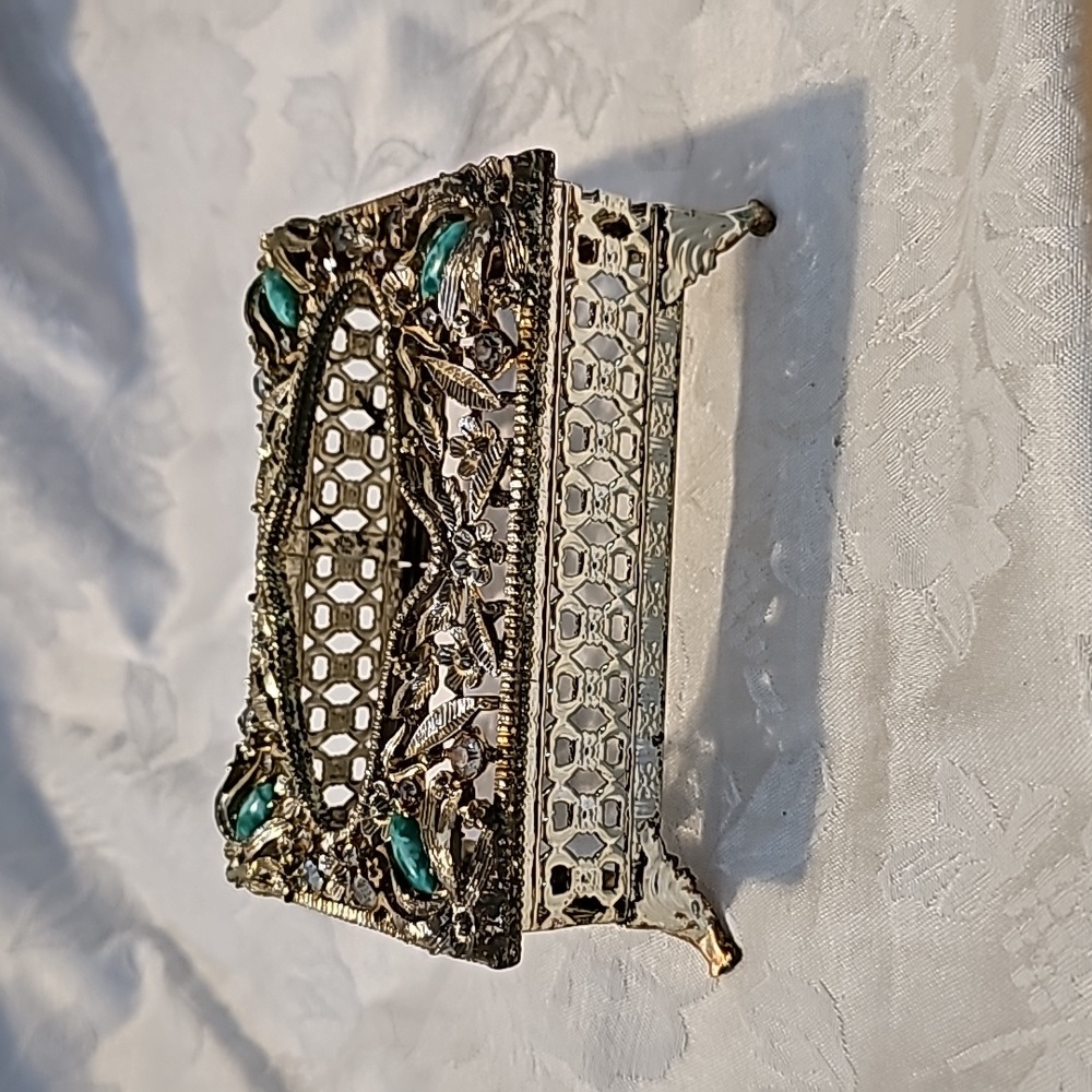 VINTAGE FILIGREE ORMOLU VANITY TISSUE BOX JEWELED MID CENTURY - Picture 2 of 5
